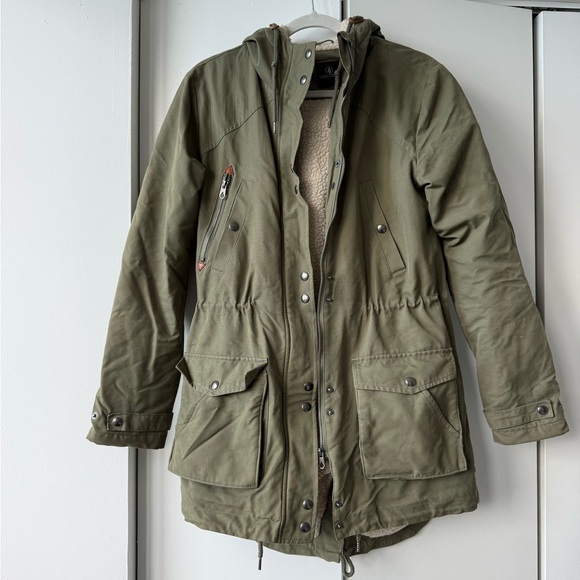 Volcom Olive Green and Cream Jacket - Picture 1 of 3